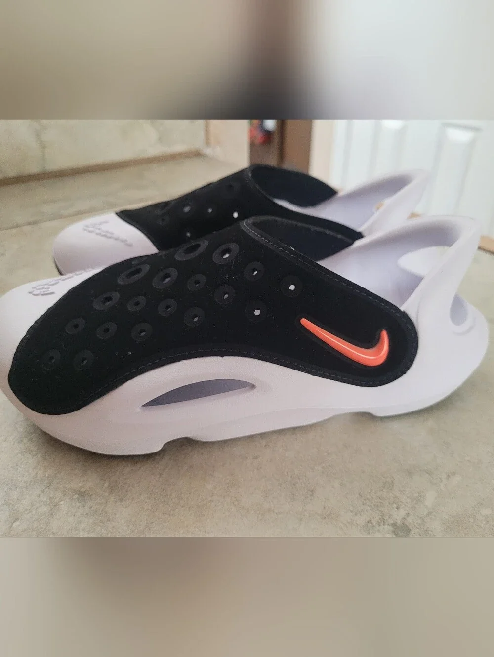 Nike Aqua Swoosh